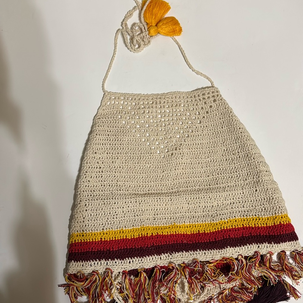 Earth bound new with tags cropped crotchet tie in back top. Size S women's.